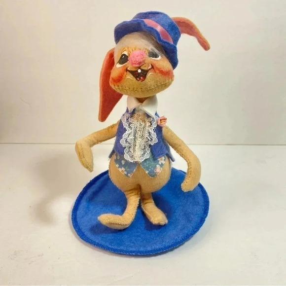 Annalee 1988 Boy Mobilitee Bunny On Stand Poseable Dapper Happy Easter Parade 8” - Picture 1 of 14